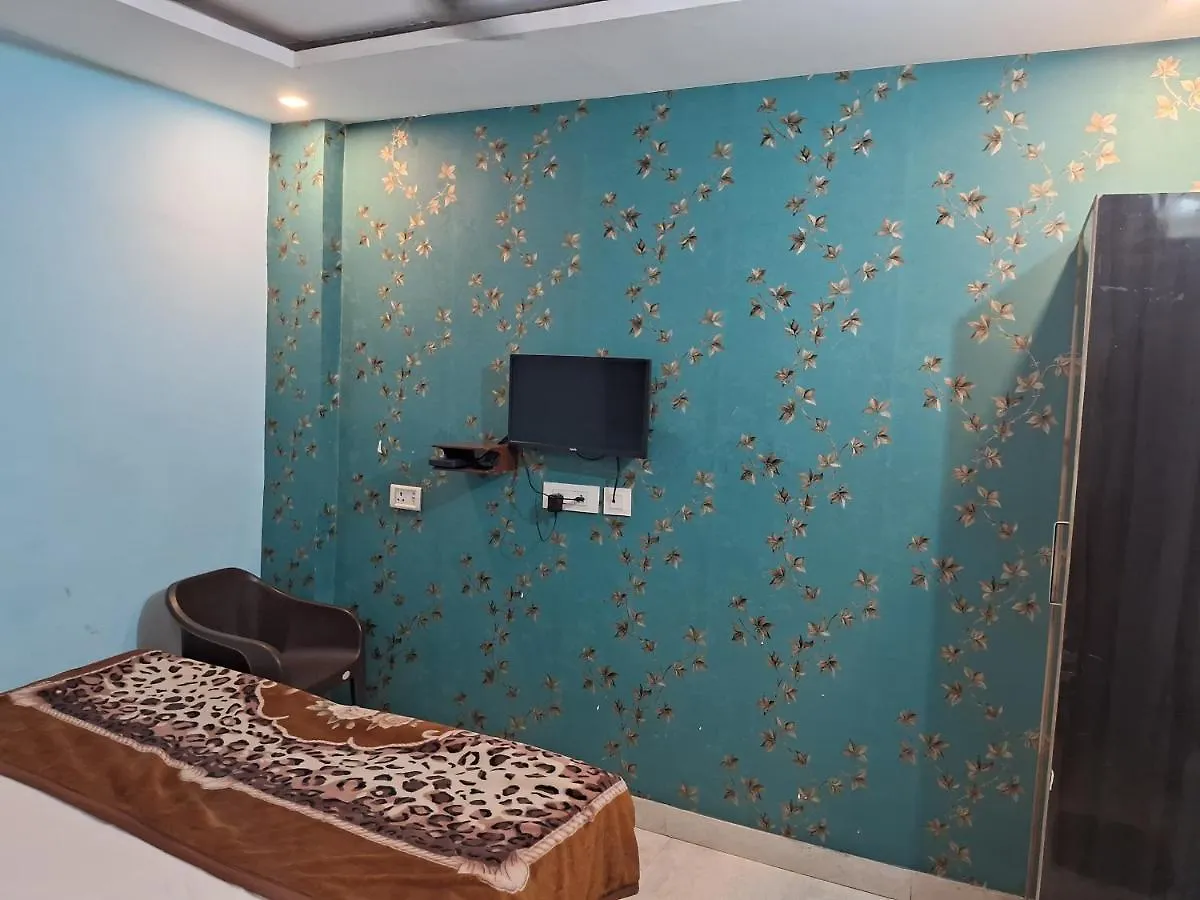 Hotel Renuka Benares